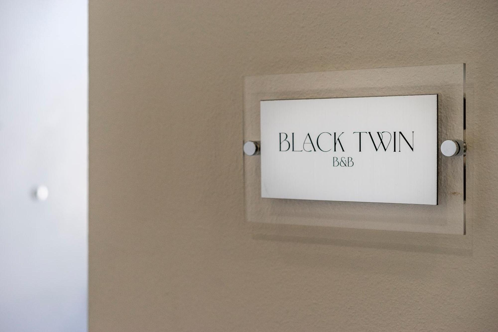 San Marco Black Appartamento Luxury Con Terrazzo E Parcheggio Su Richiesta Firenze Bagian luar foto