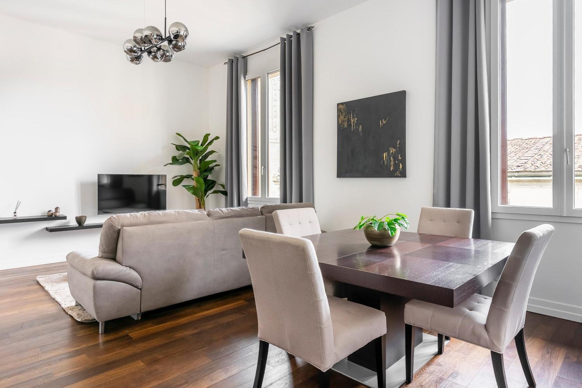 San Marco Black Appartamento Luxury Con Terrazzo E Parcheggio Su Richiesta Firenze Bagian luar foto