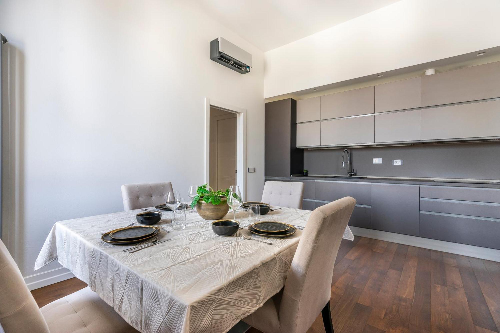 San Marco Black Appartamento Luxury Con Terrazzo E Parcheggio Su Richiesta Firenze Bagian luar foto